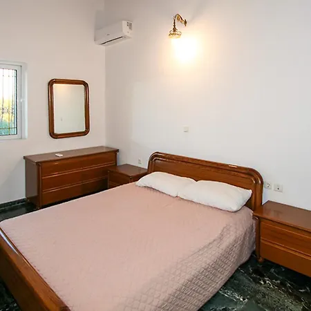 Hébergement de vacances Filippos - Private Garden Escape Katarrakhion