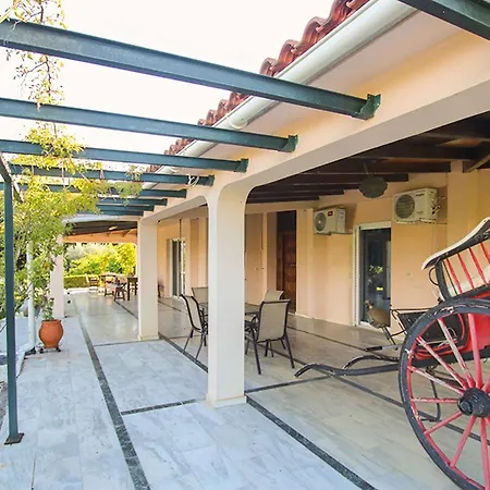 Filippos - Private Garden Escape Katarrakhion