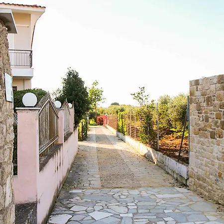 Filippos - Private Garden Escape Hébergement de vacances