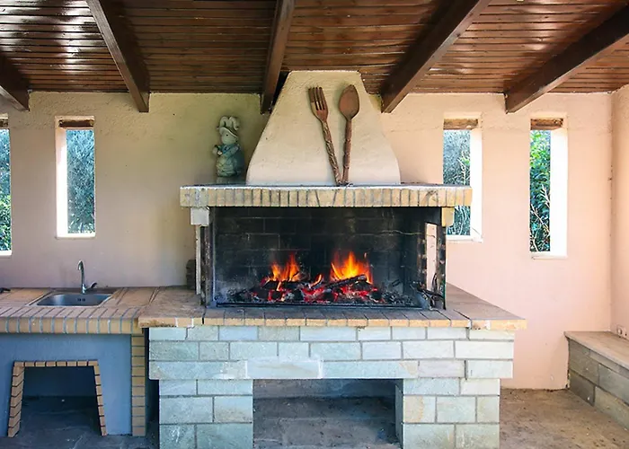 Dom wakacyjny Filippos - Private Garden Escape Pírgos