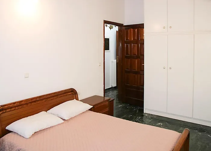 Filippos - Private Garden Escape Dom wakacyjny Pírgos